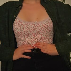Floral pink and white cop/tank top.